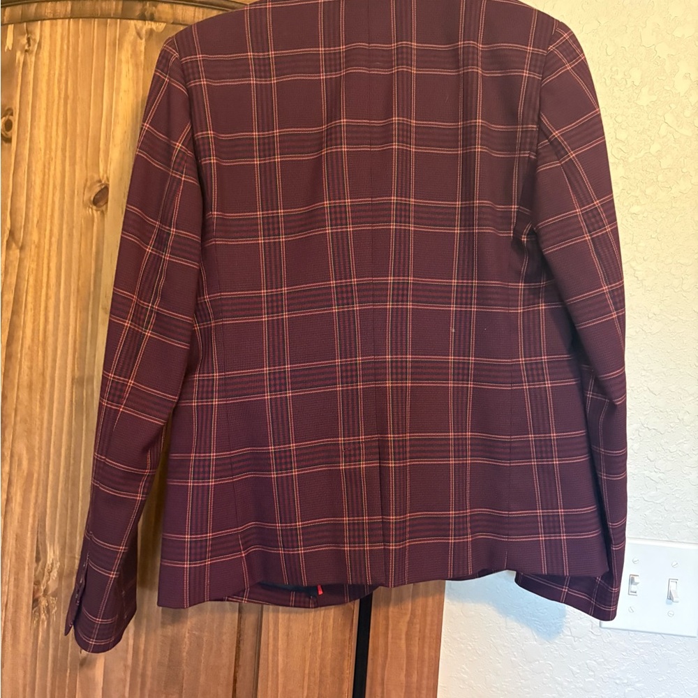 Tommy Hilfiger Burgundy Plaid Women's Blazer - Picture 3 of 4